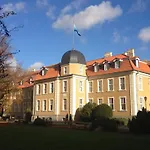 Grosses- Altes- Umfassend Saniertes By Interhome