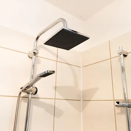 Holiday home Grosses- Altes- Umfassend Saniertes By Interhome